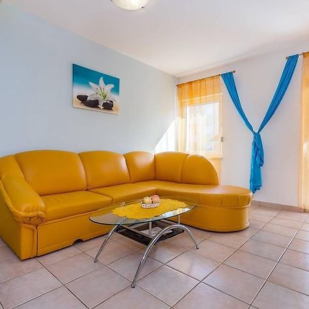 Apartment Ellis Премантура Екстер'єр фото