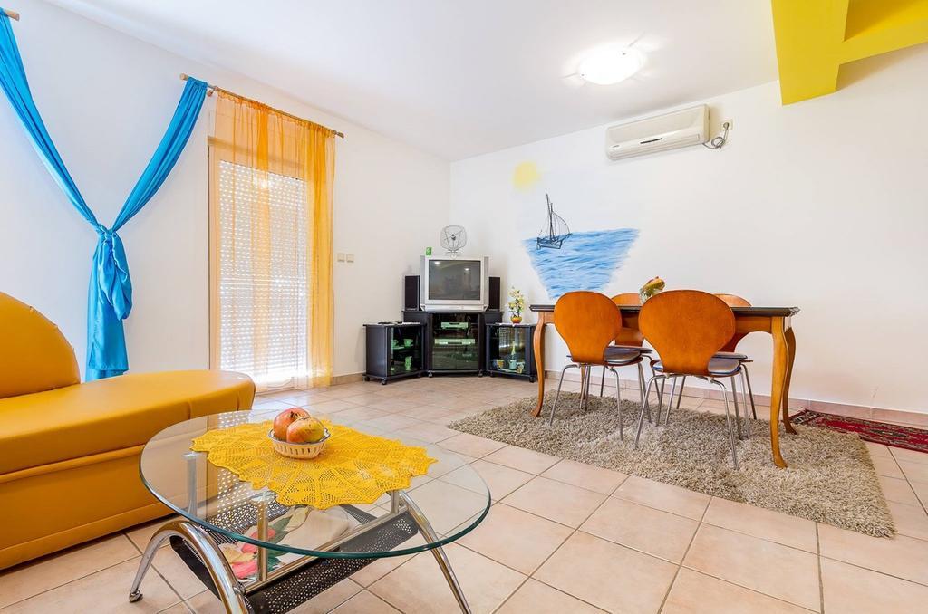 Apartment Ellis Премантура Екстер'єр фото